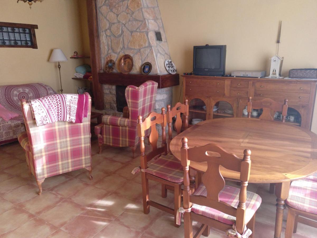 Casa Rural Amador Villarroya de los Pinares Εξωτερικό φωτογραφία