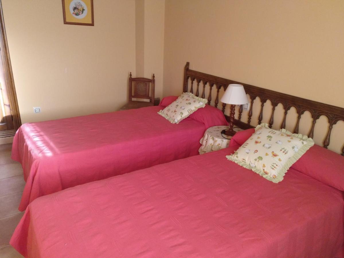 Casa Rural Amador Villarroya de los Pinares Εξωτερικό φωτογραφία