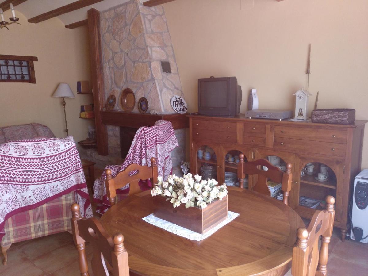 Casa Rural Amador Villarroya de los Pinares Εξωτερικό φωτογραφία